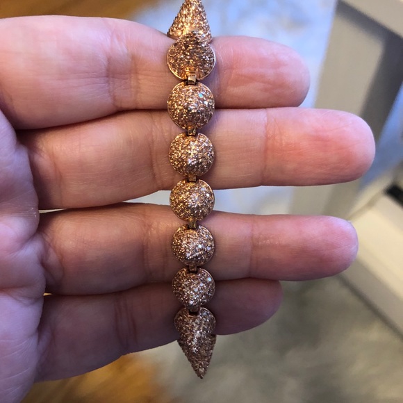 Eddie Borgo crystal embellished cone bracelet. - Picture 8 of 8